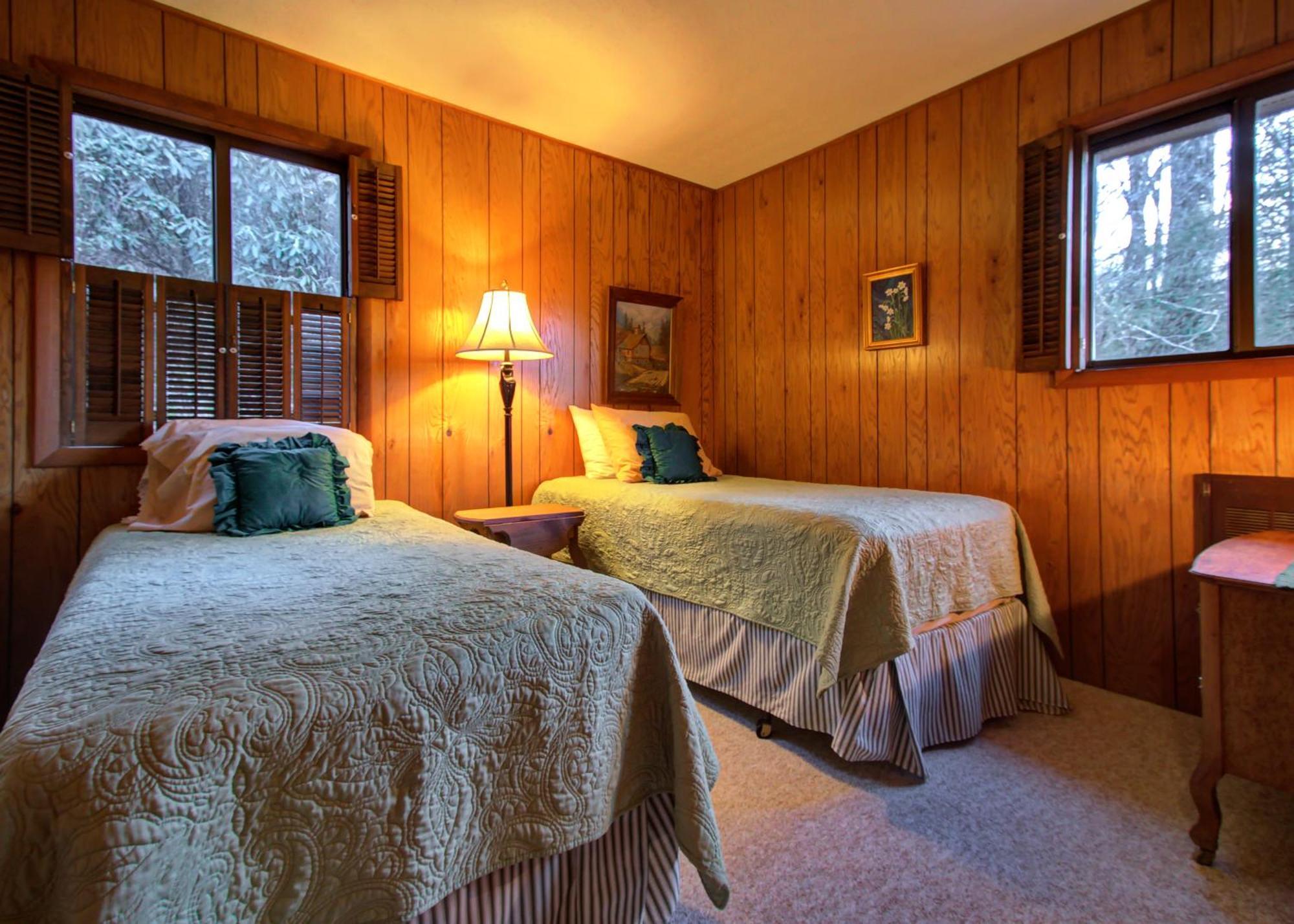 Mt Mitchell Cabin Rentals Burnsville Kamer foto